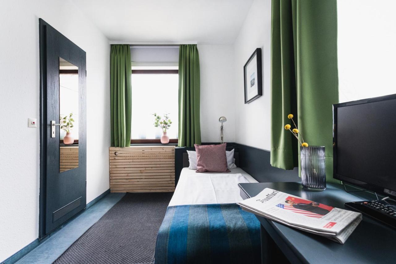 City Hotel Fellbach 24H Check-In Exterior photo